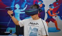 Тестировали VR-очки и изучали дроны: показываем, как прошел день открытых дверей в самарском «Кванториуме»  