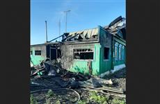 Два человека погибли при пожаре в Кошкинском районе