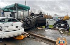 В Уфе в ДТП с 12 автомобилями погибли и пострадали люди