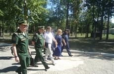 Военный прокурор и омбудсмен проинспектировали военную часть в пос. Мирный