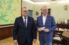Олегу Мельниченко вручили удостоверение избранного губернатора Пензенской области