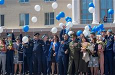 Игорь Комаров поздравил выпускников кадетских корпусов ПФО с окончанием учебы