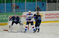 ХК "Лада" разгромил "Буран" — 7:2