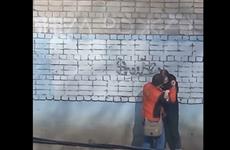 Самарская полиция начала проверку из-за видео, на котором мужчина угрожает женщине ножом