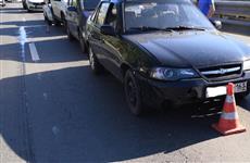 Пять машин попали в три ДТП на обводной дороге из-за несоблюдения дистанции