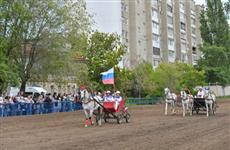 На Саратовском ипподроме состоялось открытие бегового сезона