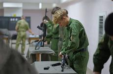 Почти 800 человек прошли курсы допризывной подготовки на базе саратовского лагеря "Родничок"