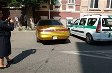 Приставы арестовали "люксовый" Lincoln самарца, задолжавшего 100 тыс. рублей по налогам