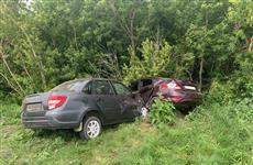 В Большечерниговском районе в ДТП с легковушками пострадали три человека