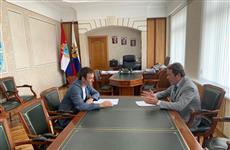 Евгений Серпер проводит региональную депутатскую неделю