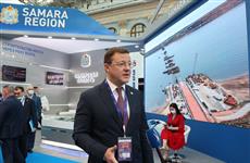 Дмитрий Азаров участвует в международном форуме "Транспорт России"