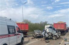 Восемь машин столкнулись на трассе под Самарой