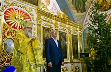 Губернатор Юрий Берг поздравил оренбуржцев с Рождеством