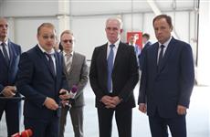 Игорь Комаров посетил портовую особую экономическую зону и оценил производственные мощности "АэроКомпозит-Ульяновск"
