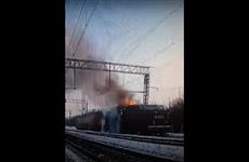 Появилось видео с горящим ретро-локомотивом в Чапаевске