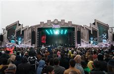 Мощный пиротехнический заряд и красочные проекции: в Самарской области ярко отметили День России и провели финал фестиваля "САМ.ФЕСТ"