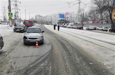 В Промышленном районе Lada Priora сбила идущую по "зебре" женщину