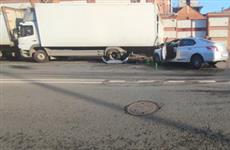В ДТП на Волжском проспекте пострадали три человека