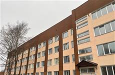 В больнице Петровска капитально отремонтировали здание терапевтического корпуса