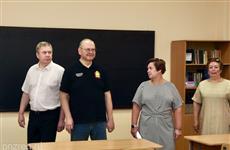 Олег Мельниченко: "Приведем в современное состояние все наиболее крупные школы Сердобска"