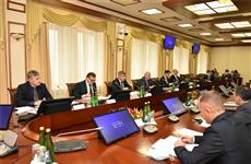 Олег Николаев провел рабочую встречу с Председателем ПАО "Промсвязьбанк" Петром Фрадковым