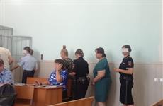 Облсуд вынес приговор по делу черных риелторов, убивавших сирот
