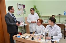 Дмитрий Азаров посетил центр для одаренных детей "Вега"