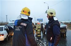 В Самаре в ДТП на Южном мосту один человек погиб и четыре пострадали