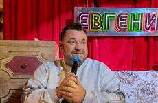 Ностальгия и настойки: Сергей Жуков открыл в Самаре рюмочную "Евгенич"