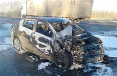 Подросток пострадал в ДТП с грузовиком и легковушкой на трассе М-5