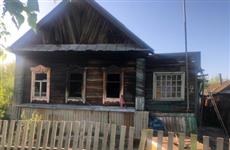 Тело ребенка найдено после тушения пожара в Октябрьске
