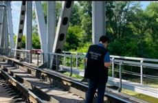Под Самарой электричка сбила двух железнодорожников