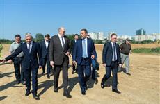 Евгений Солнцев показал полпреду президента Игорю Комарову строящийся дублер улицы Чкалова