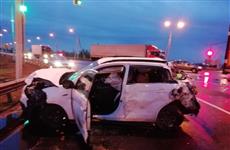 Водитель фуры ударил две машины на трассе М-5