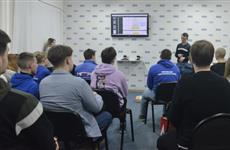 Для добровольцев "Единой России", которые отправятся в зону СВО, прошли занятия по оказанию медпомощи