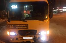 В Тольятти автобус въехал в столб, пострадала пассажирка