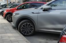 Создание платных парковок обойдется Самаре почти в 300 млн рублей