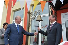 Глава региона и начальник Куйбышевской железной дороги торжественно открыли здание вокзала Чапаевска