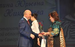 Губернатор поздравил жительниц региона с приближающимся Международным женским днем