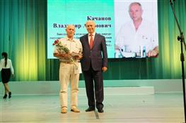 Николай Меркушкин поздравил медицинских работников Тольятти