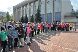 Всероссийский день ходьбы в Самаре отпраздновали более тысячи человек