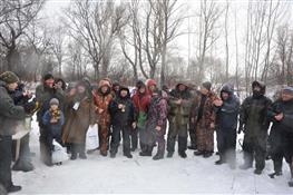 Под Самарой прошел зимний слет рыболовов "Ротан-2015"