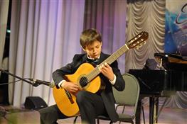 В Самаре прошел конкурс молодых музыкантов-исполнителей на народных инструментах "Созвездие Жигулей" 
 
