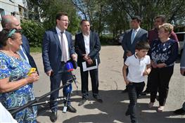  Дмитрий Азаров посетил с рабочим визитом Сызранский район