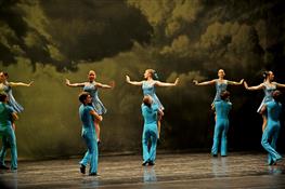 В Самарском академическом театре оперы и балета прошел праздник, посвященный Дню Учителя