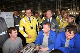 Дмитрий Азаров впервые в качестве главы региона посетил с рабочим визитом АвтоВАЗ