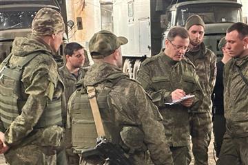 Дмитрий Азаров доложил президенту РФ о помощи военнослужащим и их близким в регионе