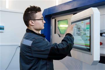 Более 500 млн рублей будет направлено на развитие Инжинирингового центра Самарского университета