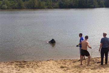 В Волжском районе ночью в озере утонул мужчина