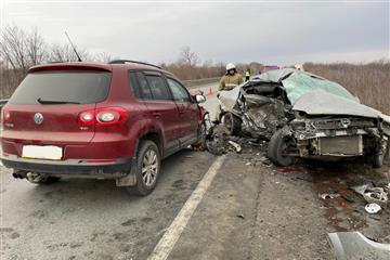 Два человека погибли при столкновении Opel и Volkswagen под Самарой